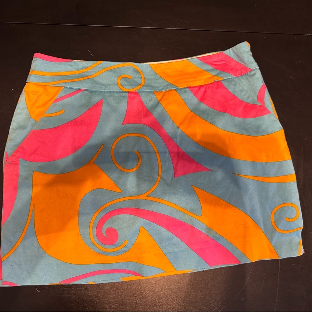 Colorful Swirl Patterned Skirt